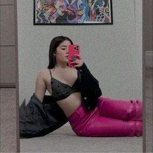 Meet your Posher, Kim